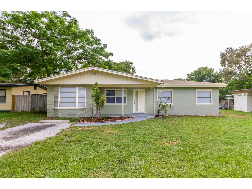 214 Emerald Ln, Largo, FL 33771 photo 1