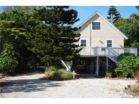 57 Bocilla Dr, Placida, FL 33946 photo 1