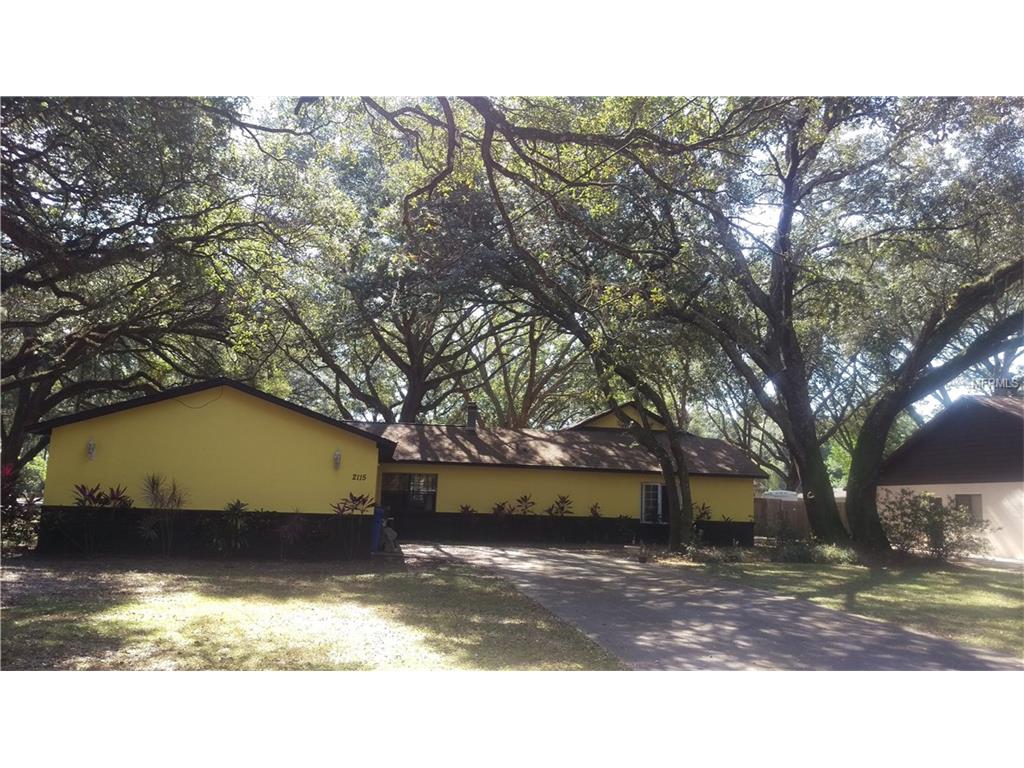 2115 Curry Rd, Lutz, FL 33549 photo 1
