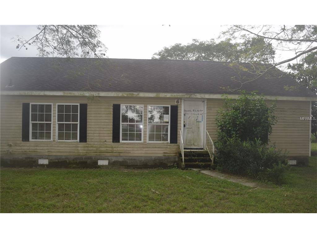 918 4th St, Wimauma, FL 33598 photo 1