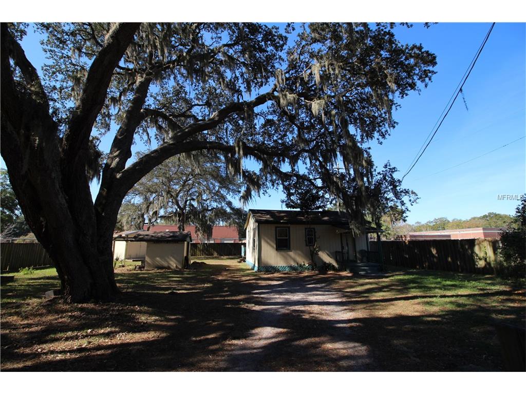 4022 Brower Dr, Seffner, FL 33584 photo 1