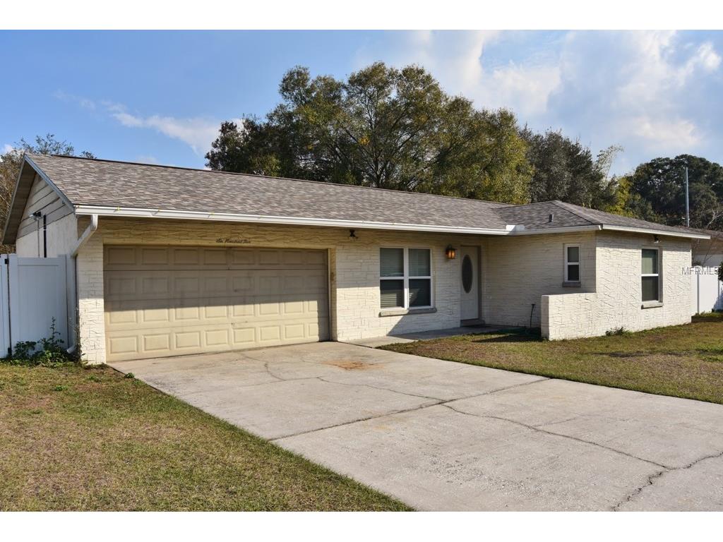 605 Red Robin Rd, Seffner, FL 33584 photo 1