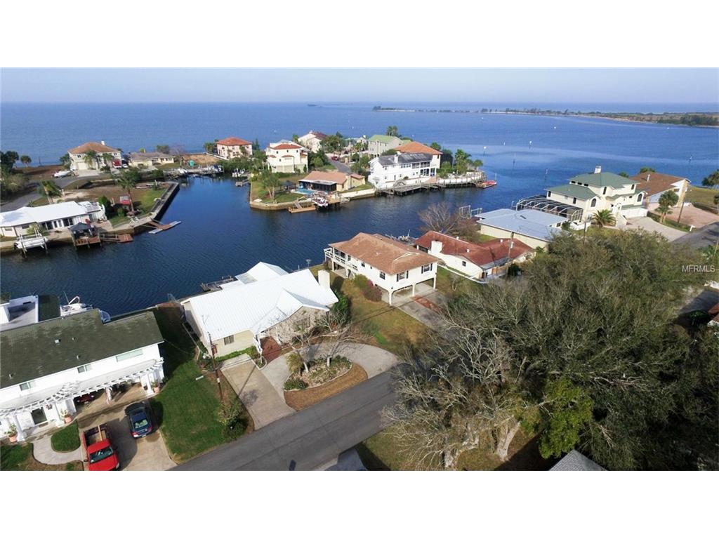 3331 Gulf Winds Cir, Hernando Beach, FL 34607 photo 1