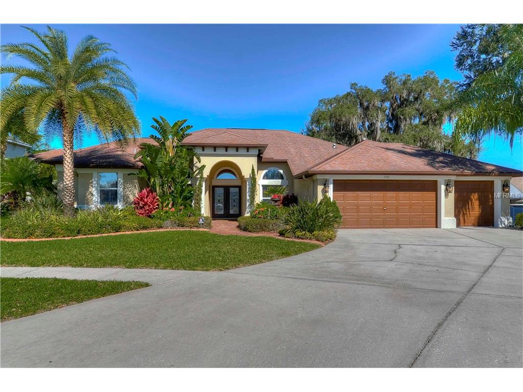 5701 Tanagerside Rd, Lithia, FL 33547 photo 1