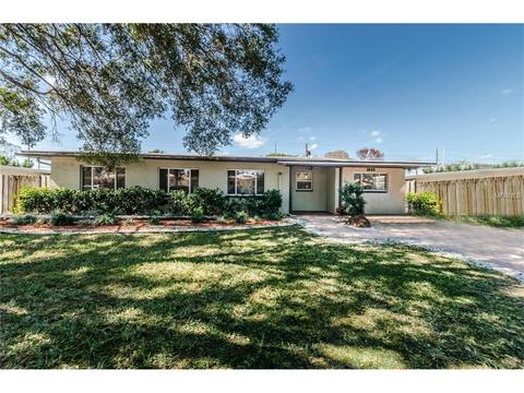 1049 Jackson St, Largo, FL 33770 photo 1