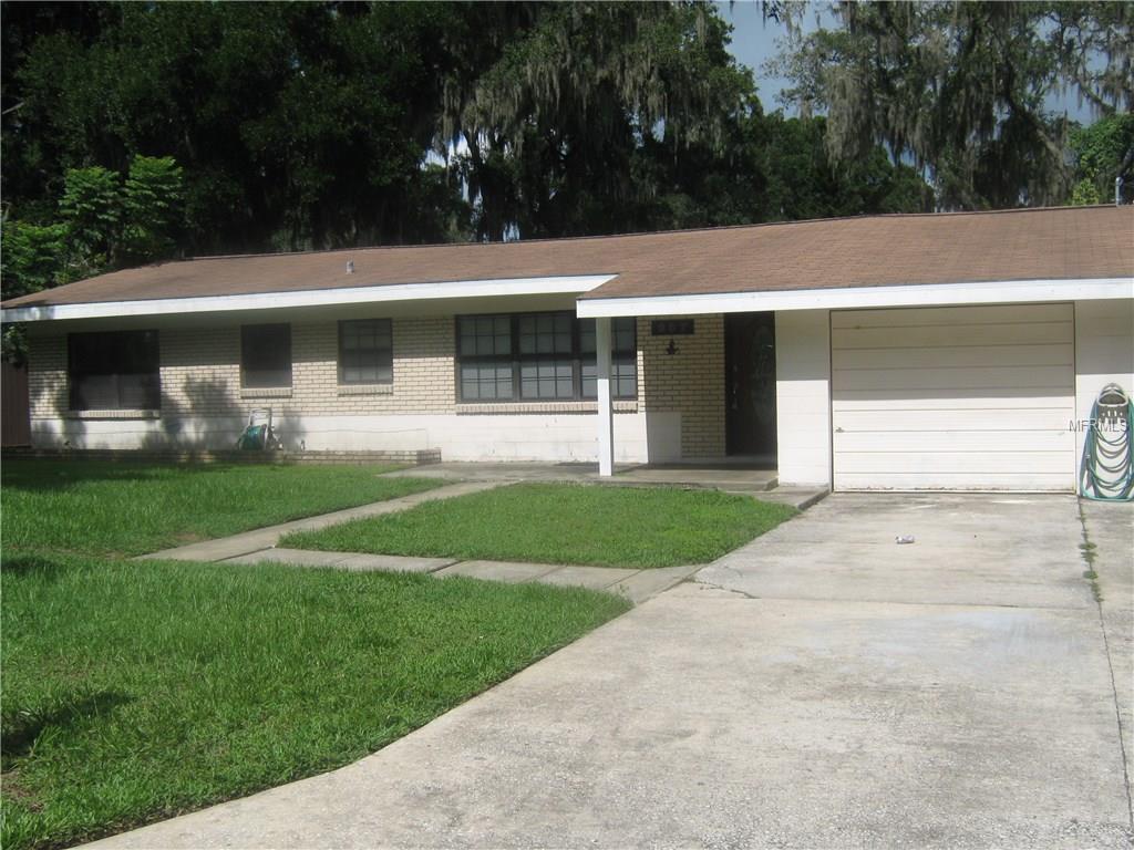 907 Heidi Rd, Seffner, FL 33584 photo 1