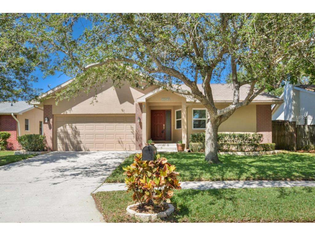 12890 Pineway Dr, Largo, FL 33773 photo 1