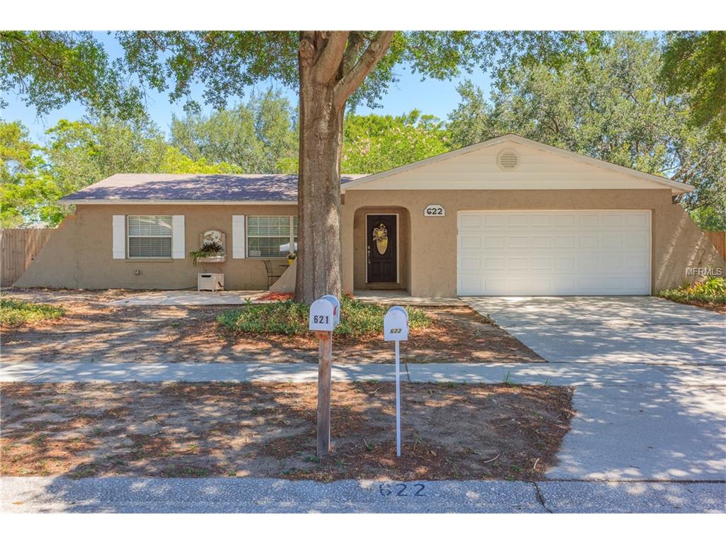622 Red Robin Rd, Seffner, FL 33584 photo 1