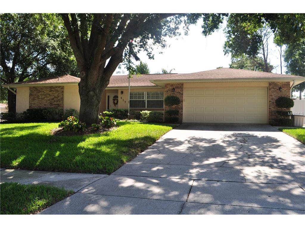 417 Mahogany Dr, Seffner, FL 33584 photo 1