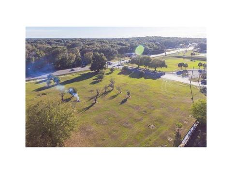 6015 Pine St, Seffner, FL 33584 photo 1