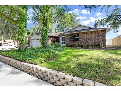 1007 Mook St, Brandon, FL 33510 photo 1