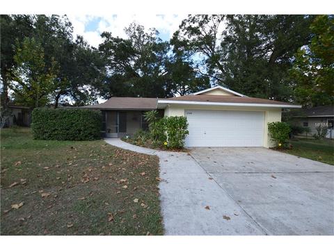 2044 Ronald Cir, Seffner, FL 33584 photo 1