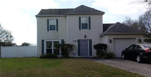 1685 Palm Leaf Dr, Brandon, FL 33510 photo 1