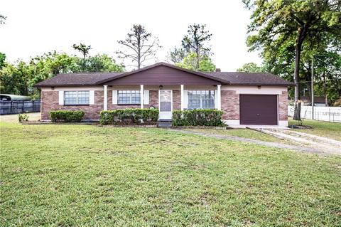 1115 E Lumsden Rd, Brandon, FL 33511 photo 1