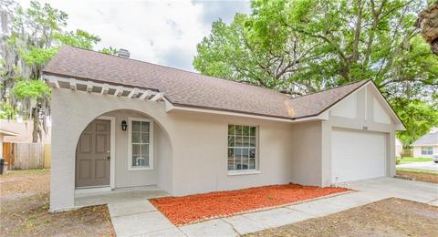 2042 Shadow Pine Dr, Brandon, FL 33511 photo 1
