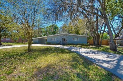 303 Larson Ave, Brandon, FL 33510 photo 1