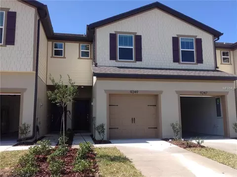 9249 Hillcroft Dr, Riverview, FL 33578 photo 1