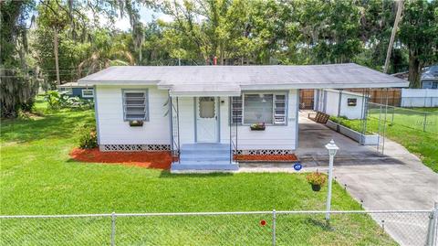 5237 Bogdonoff Dr, Seffner, FL 33584 photo 1