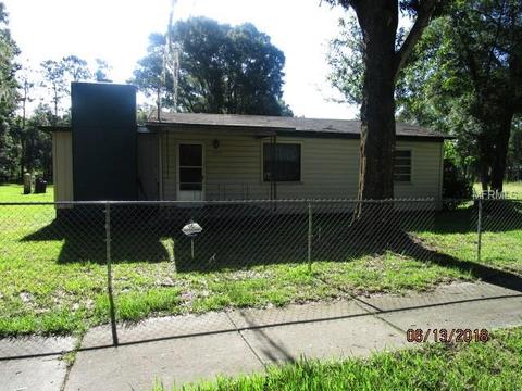 3270 Nelson Ave, Dover, FL 33527 photo 1