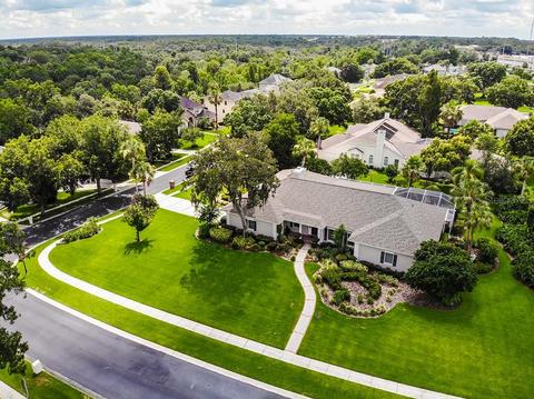 10002 Hunt Cliff Dr, Riverview, FL 33569 photo 1