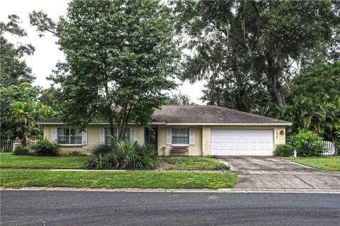 2941 Forest Cir, Seffner, FL 33584 photo 1