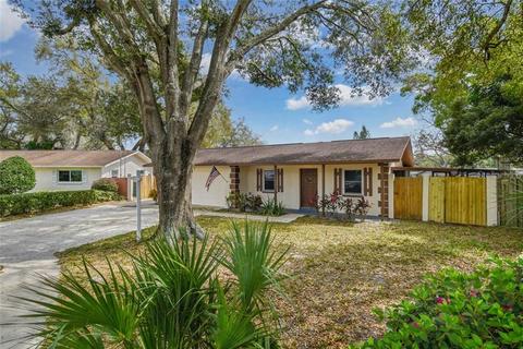 2297 Pine Ct, Dunedin, FL 34698 photo 1