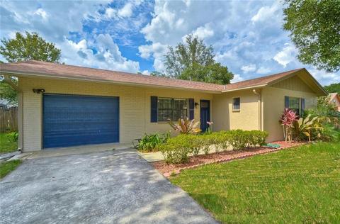 1908 Shadowbreeze Ct, Lutz, FL 33549 photo 1