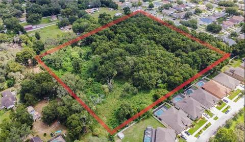 5524 Patterson Rd, Riverview, FL 33578 photo 1