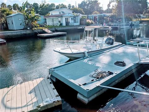 5260 Palisade Dr, Weeki Wachee, FL 34607 photo 1