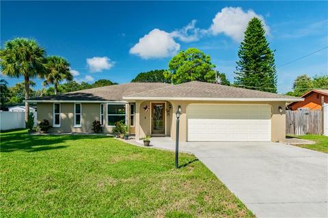 828 Mohawk Rd, Venice, FL 34293 photo 1