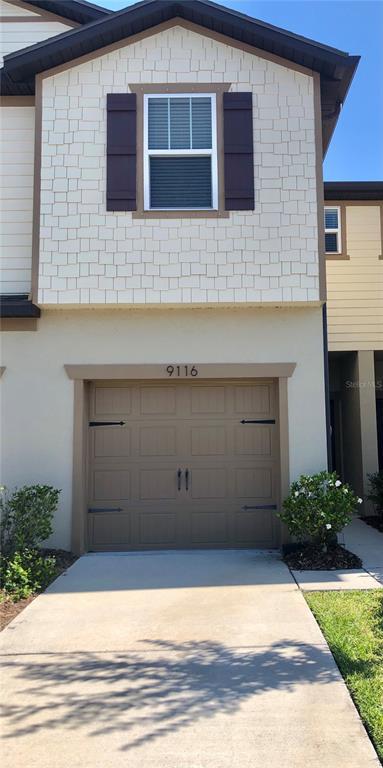 9116 Hillcroft Dr, Riverview, FL 33578 photo 1