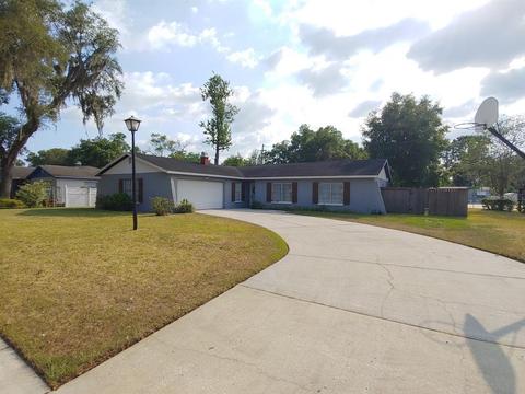 2974 Forest Cir, Seffner, FL 33584 photo 1