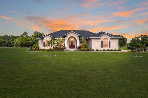 10607 Lithia Estates Dr, Lithia, FL 33547 photo 1