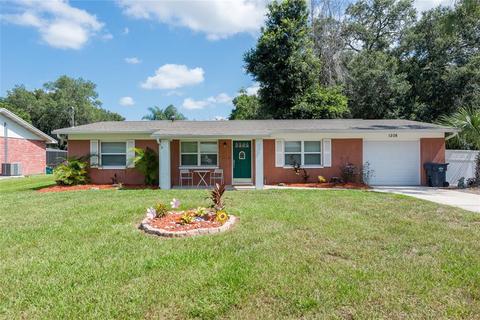 1208 Mitchell St, Brandon, FL 33511 photo 1