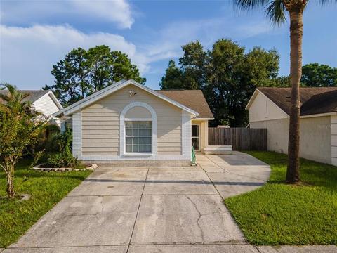 13335 Laraway Dr, Riverview, FL 33579 photo 1