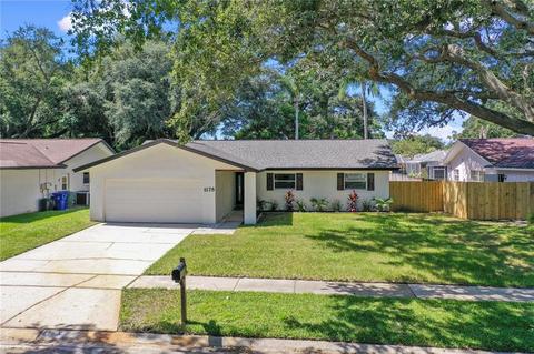 1178 Brook Dr E, Dunedin, FL 34698 photo 1