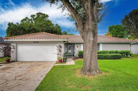 1226 Dinnerbell Ln E, Dunedin, FL 34698 photo 1