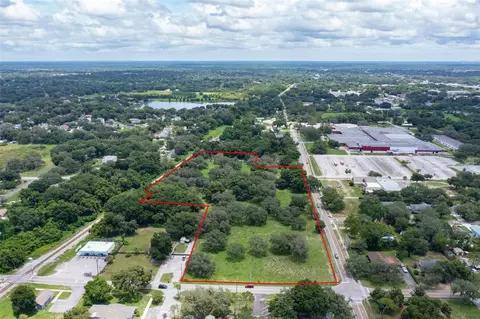 1210 Victoria St, Brandon, FL 33510