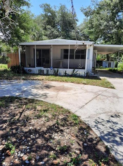 4100 Silvercrest Ln, Brandon, FL 33511 photo 1