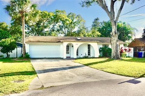 13630 Croft Dr, Largo, FL 33774 photo 1
