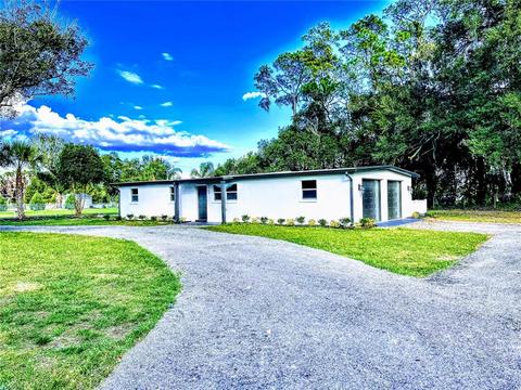 2719 N Dover Rd, Dover, FL 33527 photo 1