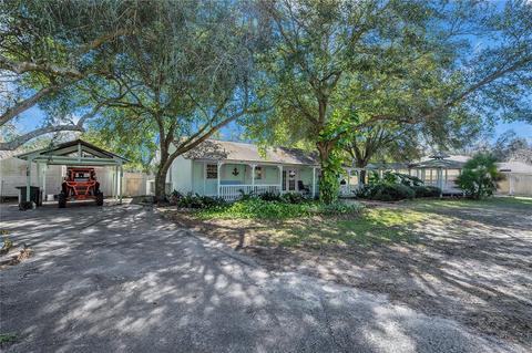 18030 Scooter Ct, Spring Hill, FL 34610 photo 1