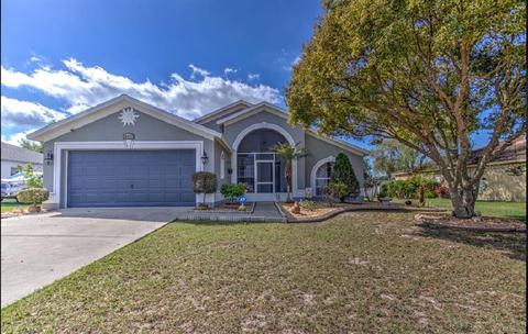 10457 Crestfield Dr, Riverview, FL 33569 photo 1
