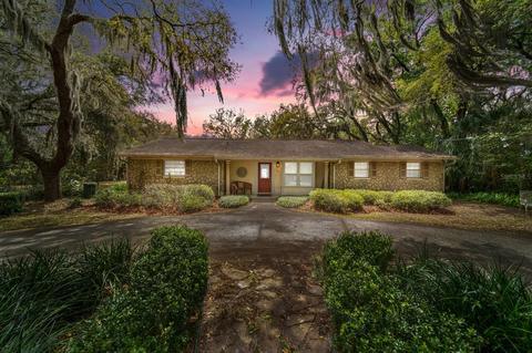 205 Cagle Rd, Brandon, FL 33511 photo 1