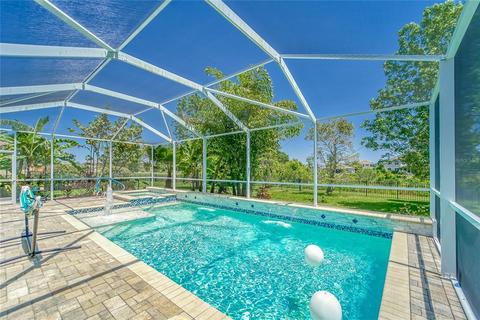 5241 Moon Shell Dr, Apollo Beach, FL 33572 photo 1