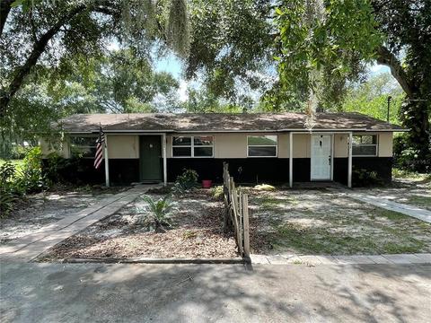 5208 Lloyd St, Seffner, FL 33584 photo 1