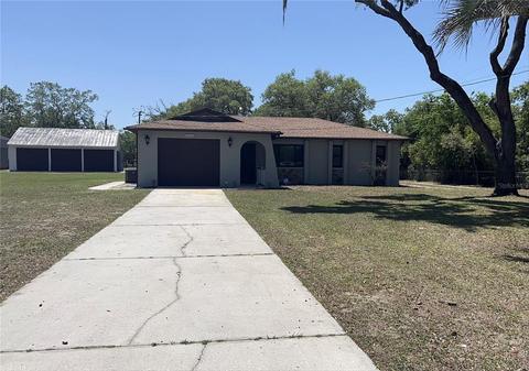 16612 Laura Lee Dr, Spring Hill, FL 34610
