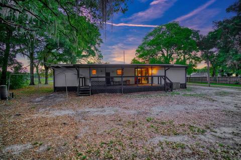 2024 Providence Rd, Brandon, FL 33511 photo 1