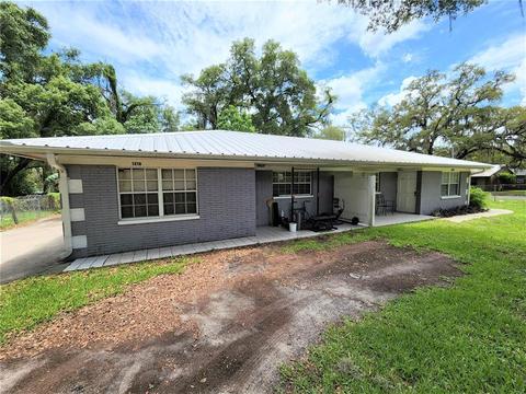 5243 Pine St, Seffner, FL 33584 photo 1