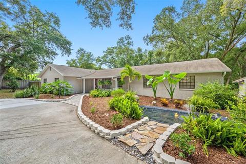 304 W Wheeler Rd, Seffner, FL 33584 photo 1